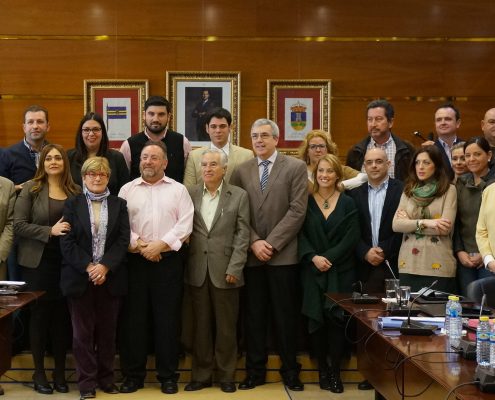 Alhaurín de la Torre recibe el legado para crear un gran Museo de la Educación