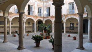 Patio de Columnas IES Vicente Espinel (Málaga)