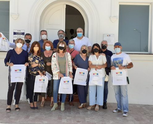 Visita María del Carmen Molina y profesores