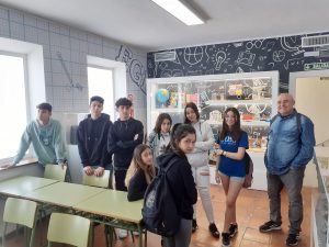 Visita de los alumnos de diversificación curricular del IES Galileo de Alhaurín de la Torre. 