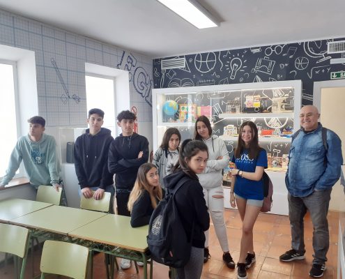 Visita de los alumnos de diversificación curricular del IES Galileo de Alhaurín de la Torre. 