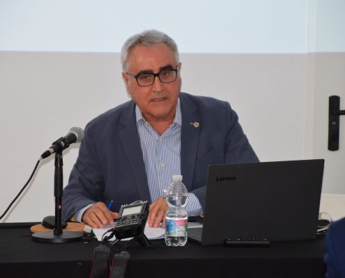 El MAE celebra la cuarta ponencia dedicada a la ciencia con el académico Antonio Heredia