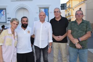 El MAE celebra su taller de ciencia para toda la familia en la plaza de Santa Ana
