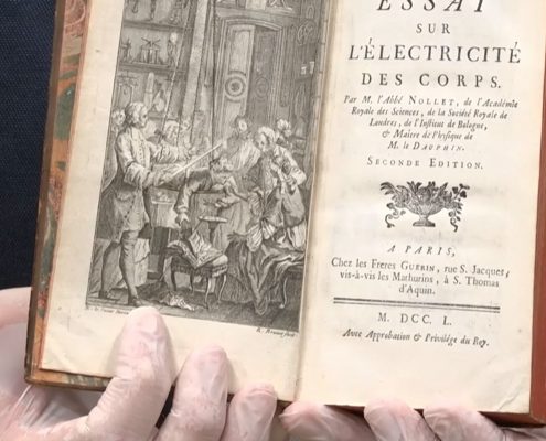 Libros del S. XVIII, Suceso Luengo de la Figuera y la muestra 'Luz y Microscopía'