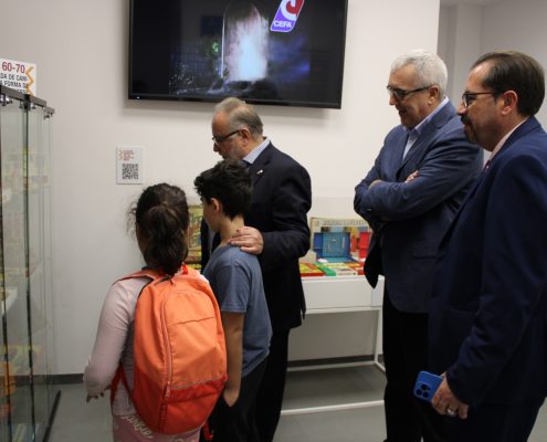 El MAE inaugura la exposición 'Jugando en familia', todo un paseo lúdico y nostálgico