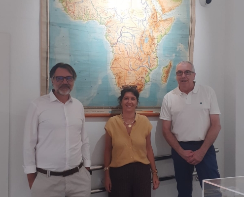 Fundación Victoria y el MAE sientan las bases para una colaboración educativa Fundación Victoria y el MAE sientan las bases para una colaboración educativa