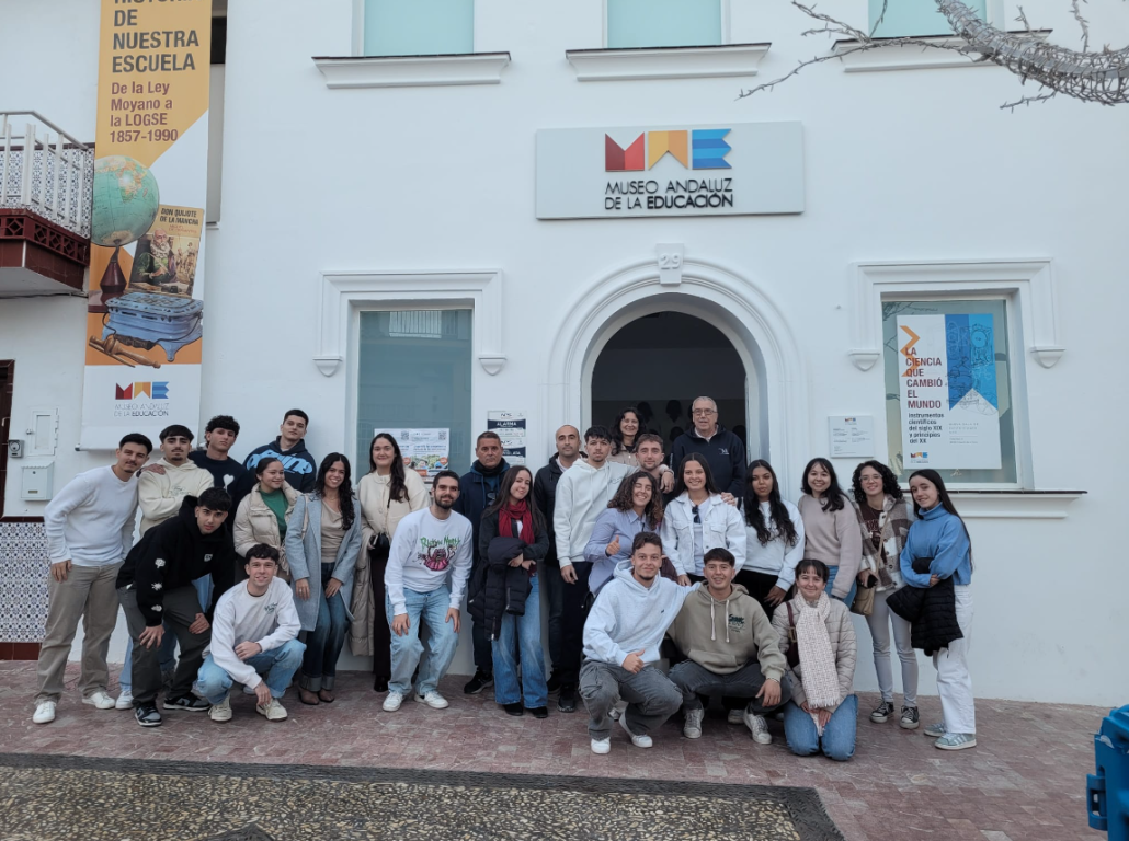 visita-alumnos-uma-01